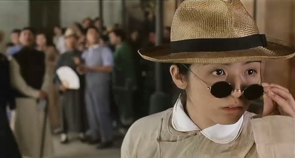  p>《花月佳期》是香港嘉禾电影有限公司和香港年代国际有限公司联合