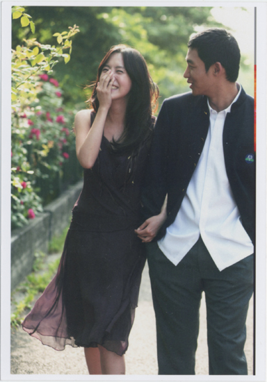 ),1985年4月21日出生于韩国京畿道安