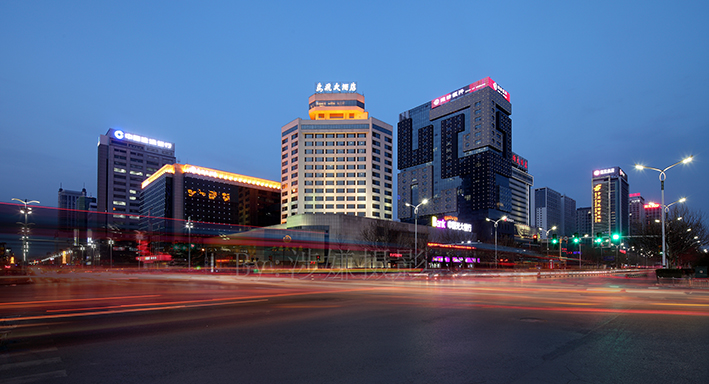  p>潍坊鸢飞大酒店成立于1987年,是山东省首批由国家旅游局审批通过的