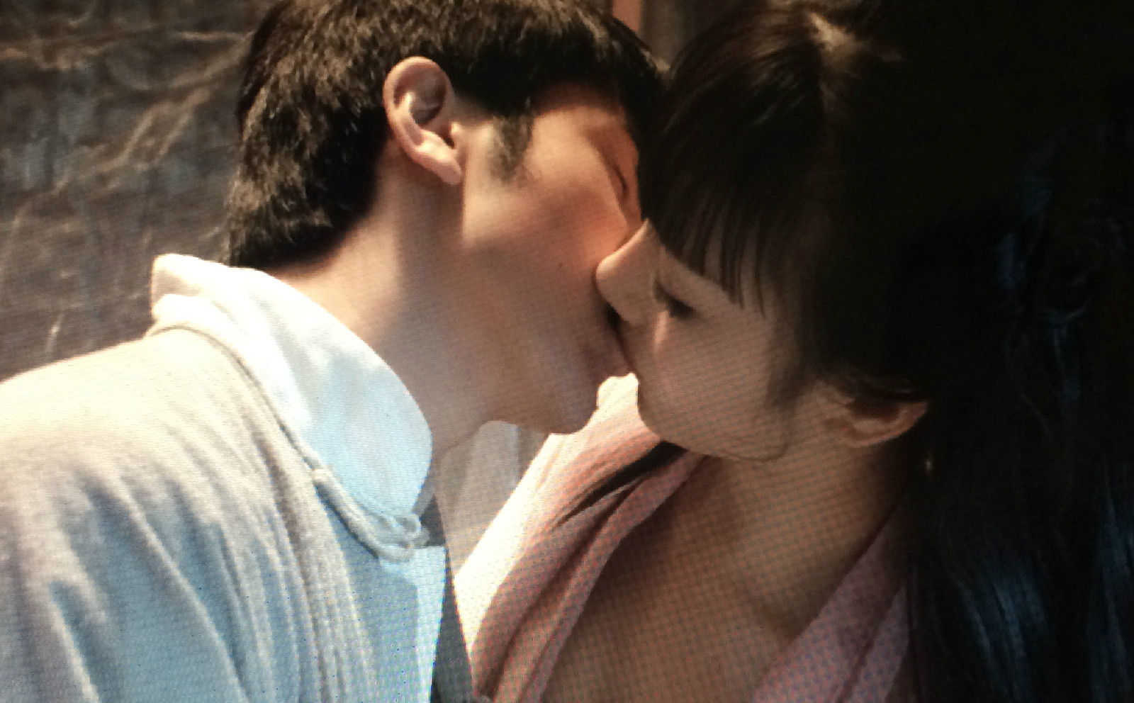  /p> p data-id="gnx7tloe0z">该剧是一部按照香港电影形式拍摄的国产