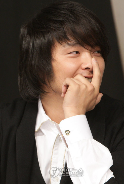  p>《男人的故事》是由 a target="_blank" href="/item/尹成植