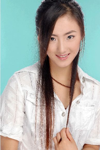  p>赵丹丹,1986年8月14日出生,毕业于山东宋江武校,中国内地女演员.