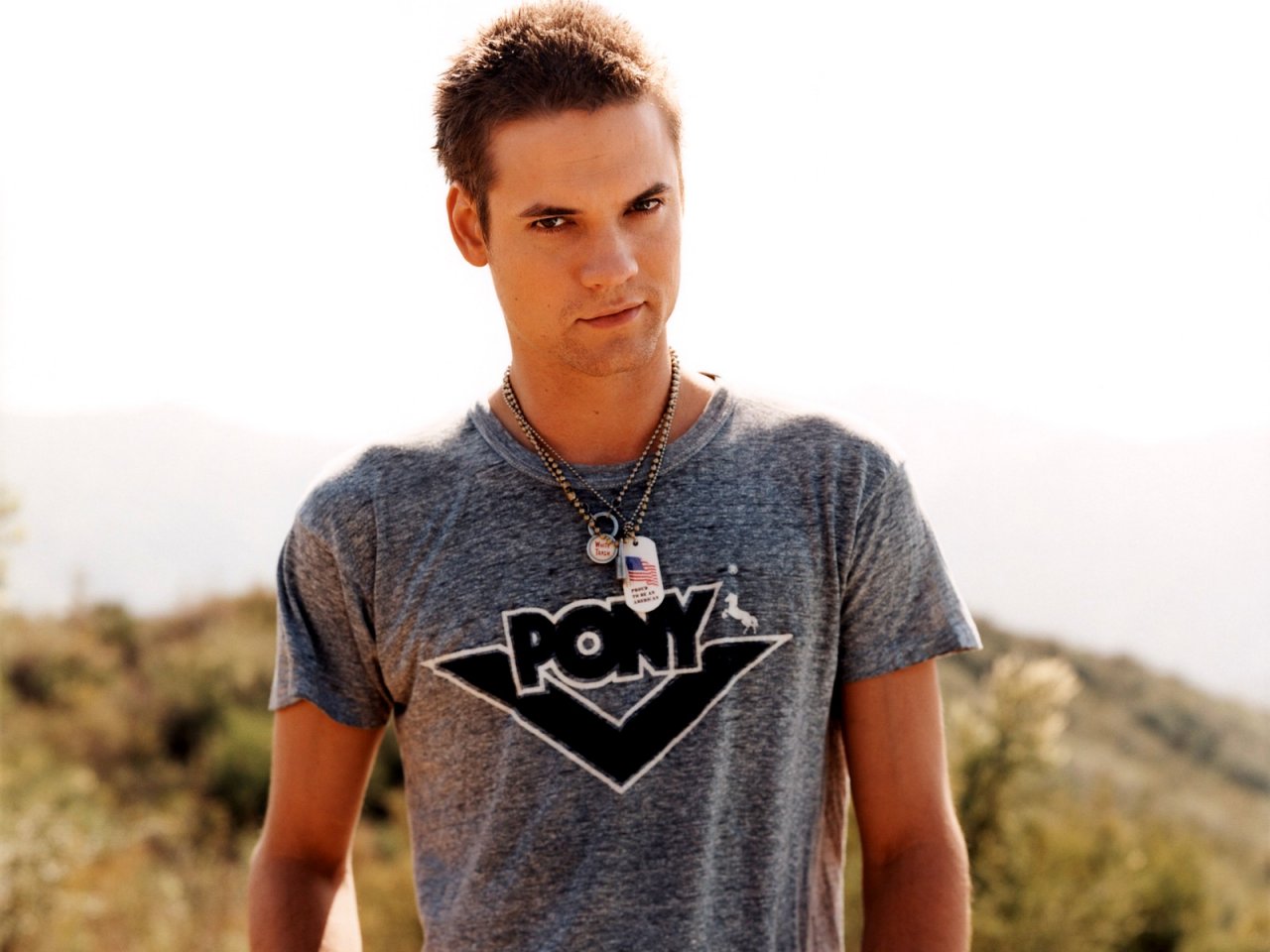  p>夏恩·韦斯特(shane west),原名shannon bruce snaith,1978年6月10