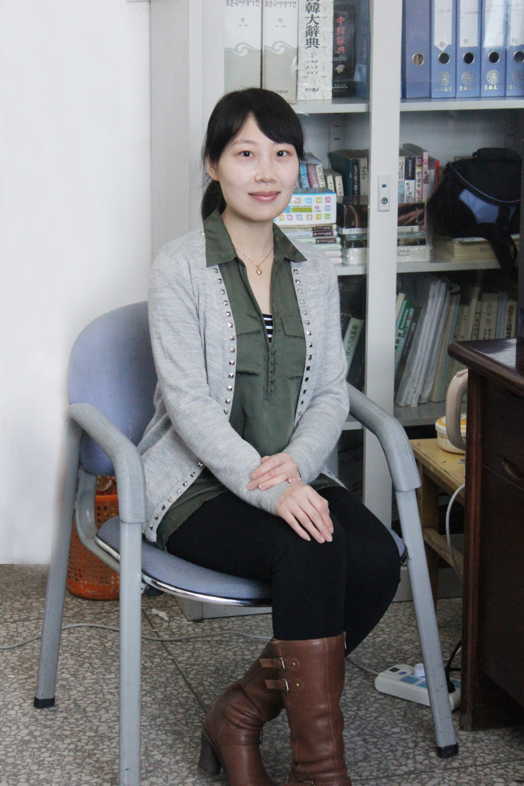  p>吴野迪,女,博士,现为 a target="_blank" href="/item/吉林大学