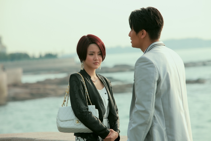  p>艾如,1989年12月26日出生于四川雅安,中国内地女演员,四川力达士