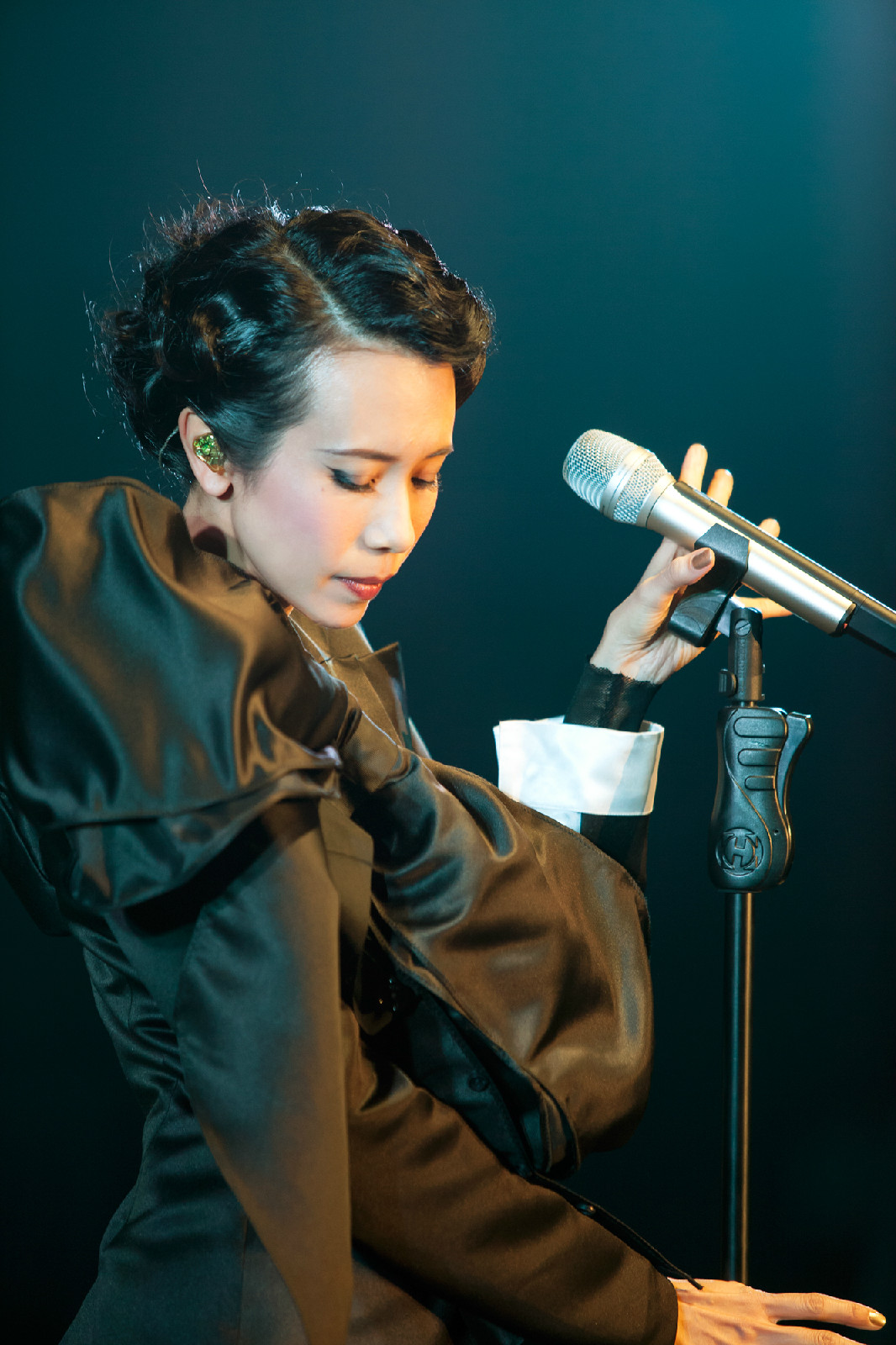 karen mok