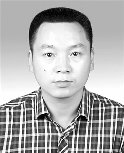  p>梁永前,男,汉族,临海永丰人,中共党员,1976年6月出生,2007年12月