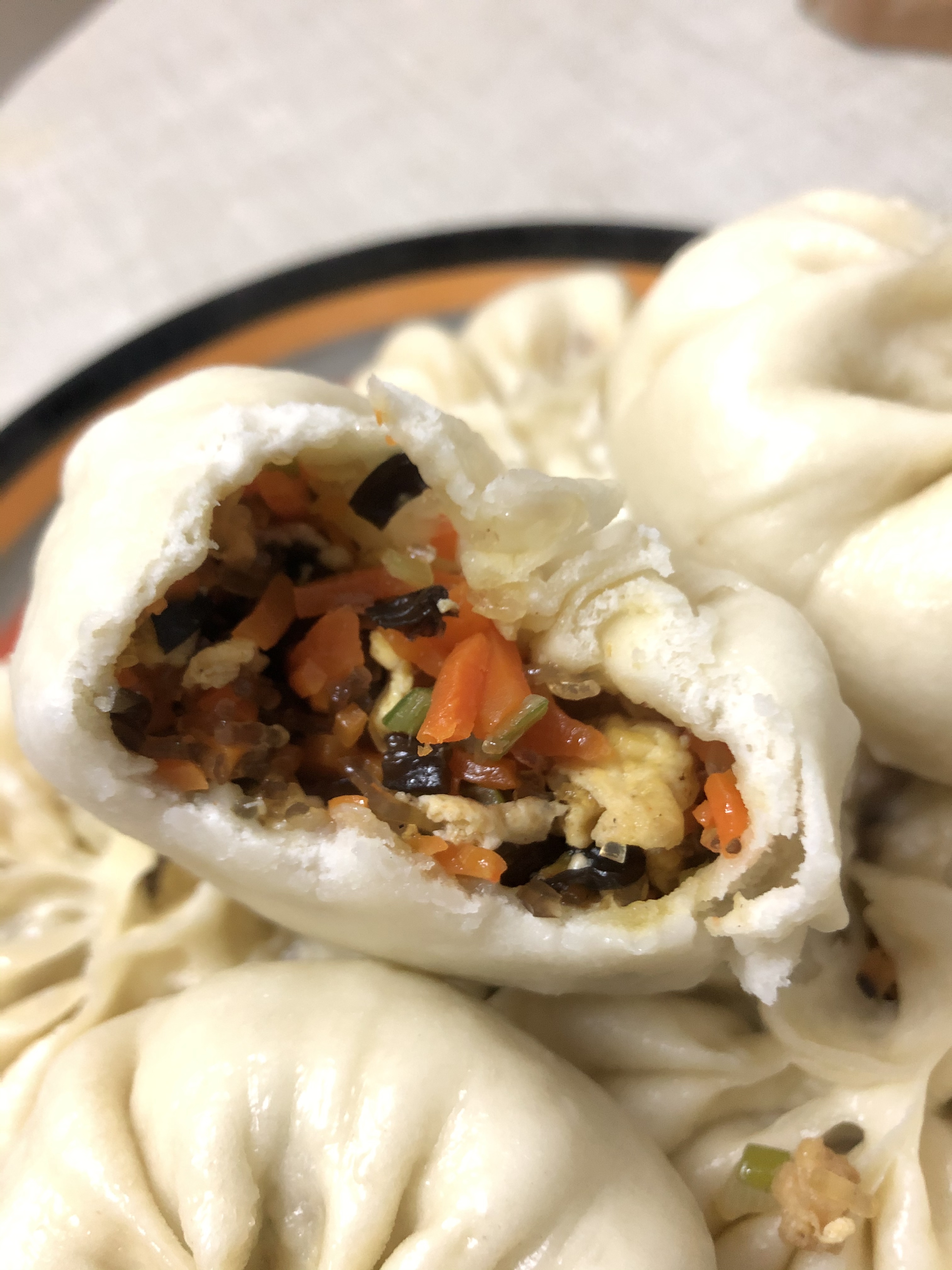 胡萝卜鸡蛋素包子