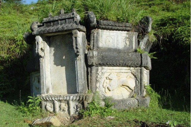  p data-id="szxlsb2ybdoj">岑氏土司墓,广西百色市平果县文物,广西