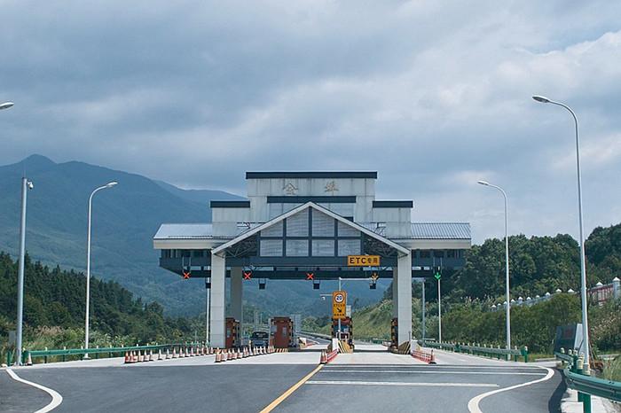 南昌-铜鼓高速公路
