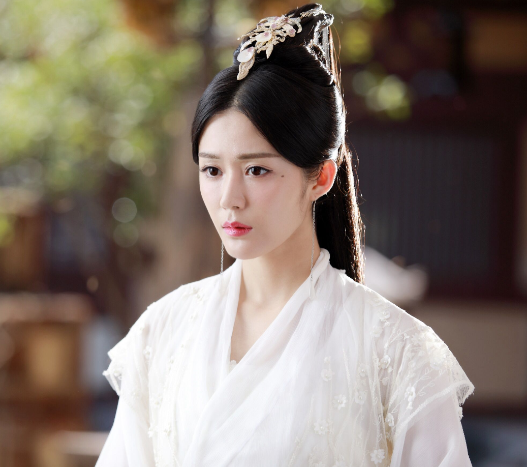 白秋雪,电视剧《 a target="_blank" href="/item/太古神王/13490178"