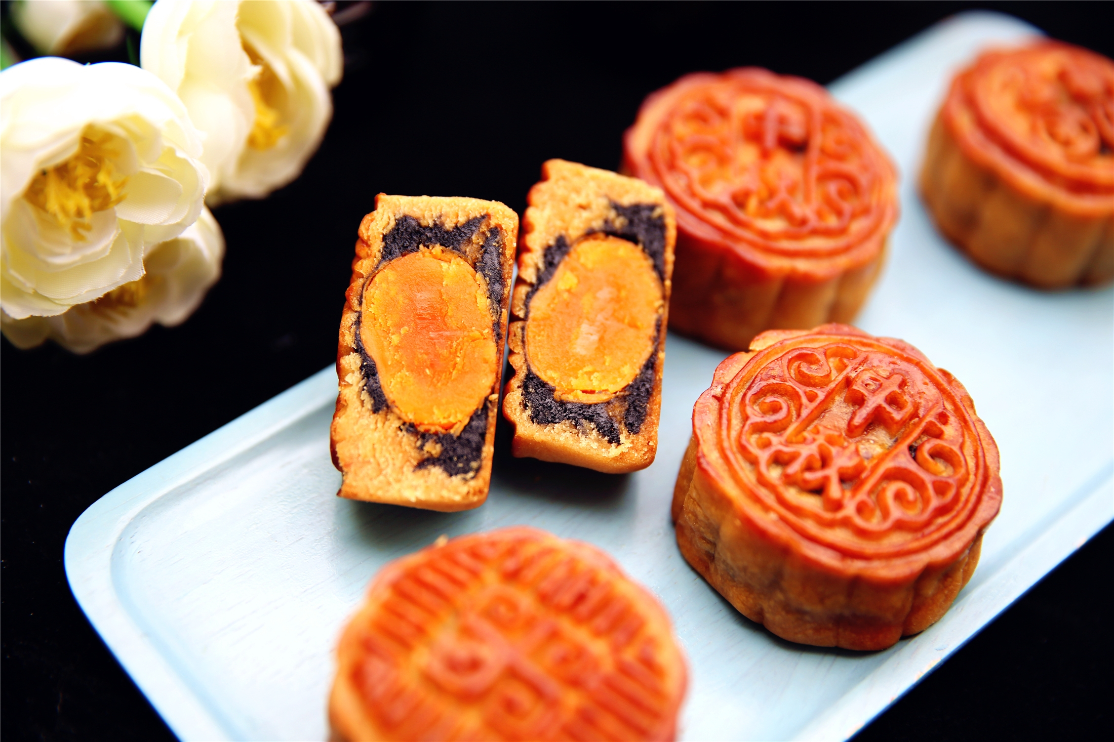  p>广式 a target="_blank" href="/item/月饼/248376" data-lemmaid=