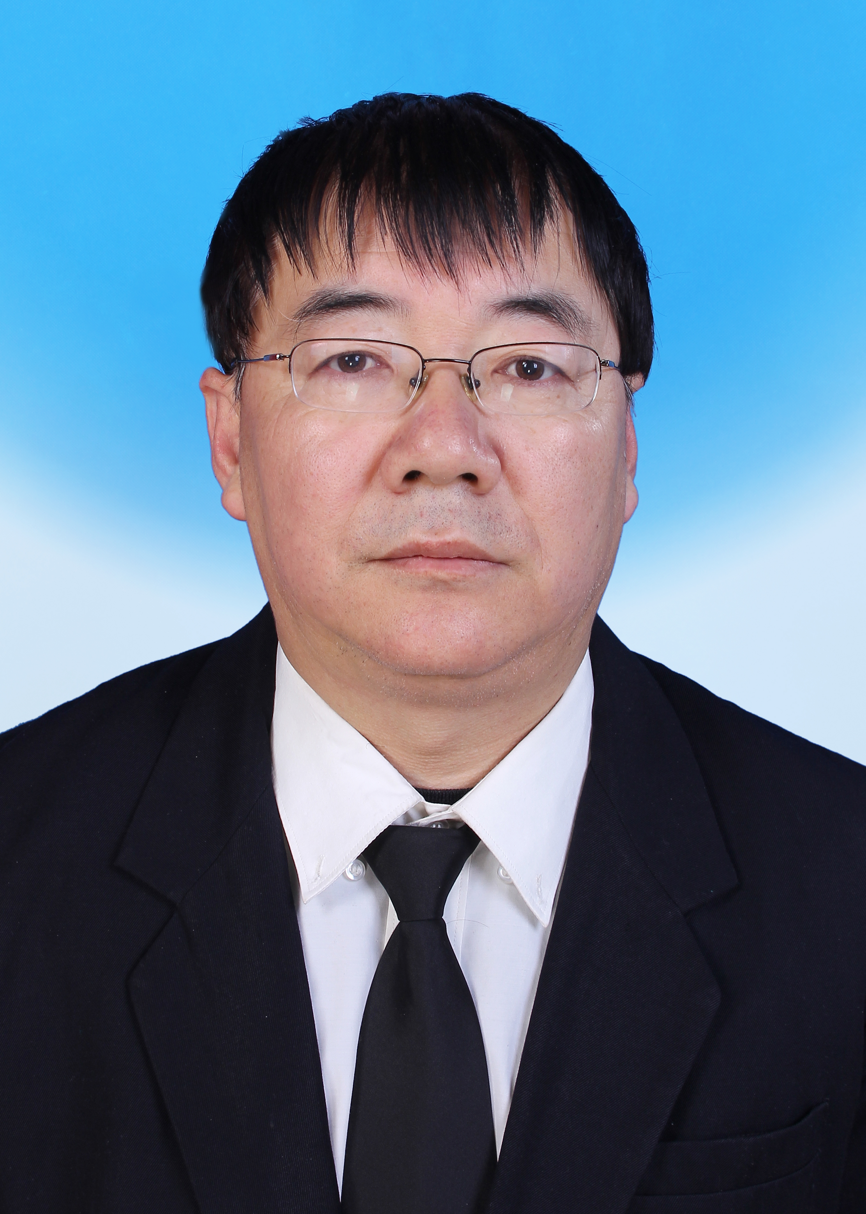 张晨