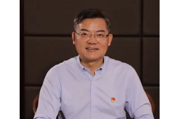  p data-id="gnb2j3xmoh">欧阳恩山,现任中国联通湖南省分公司党委