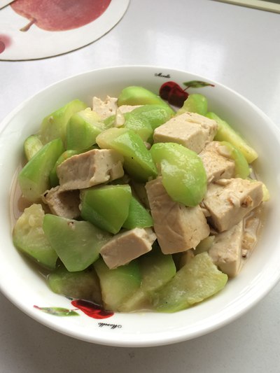 豆腐焖丝瓜