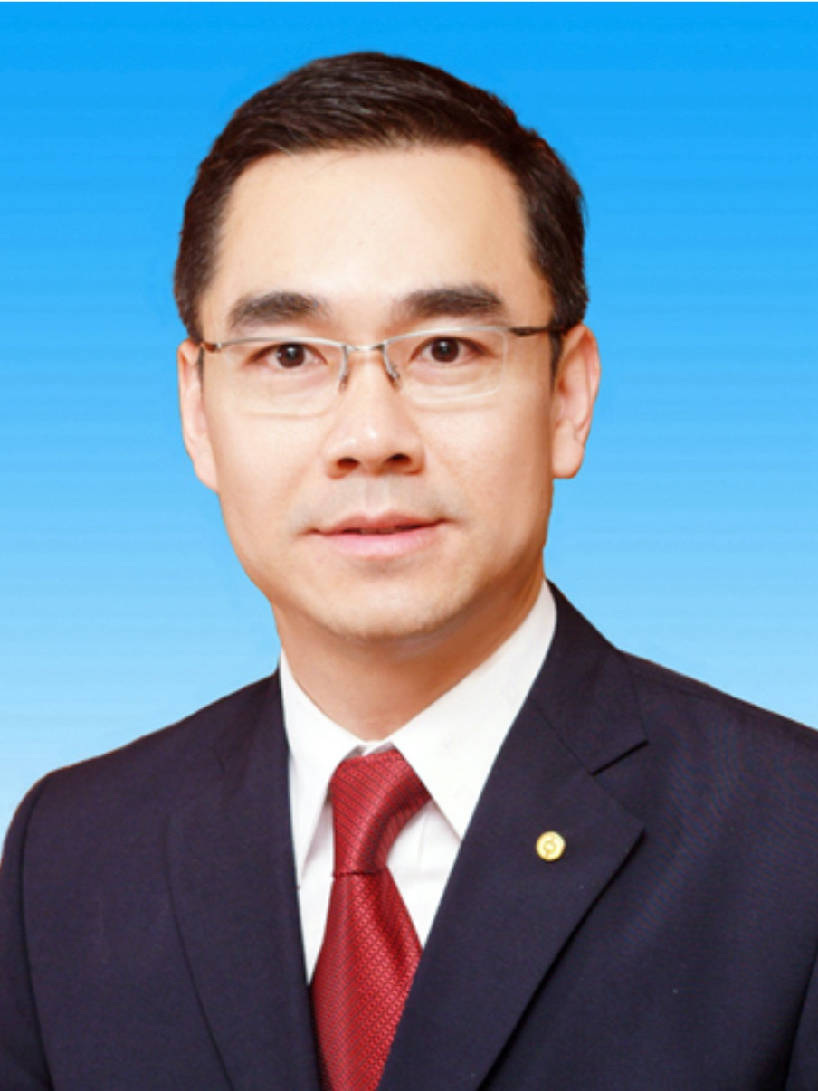  p data-id="gnwsfwhv0v">何润生,男,汉族,19