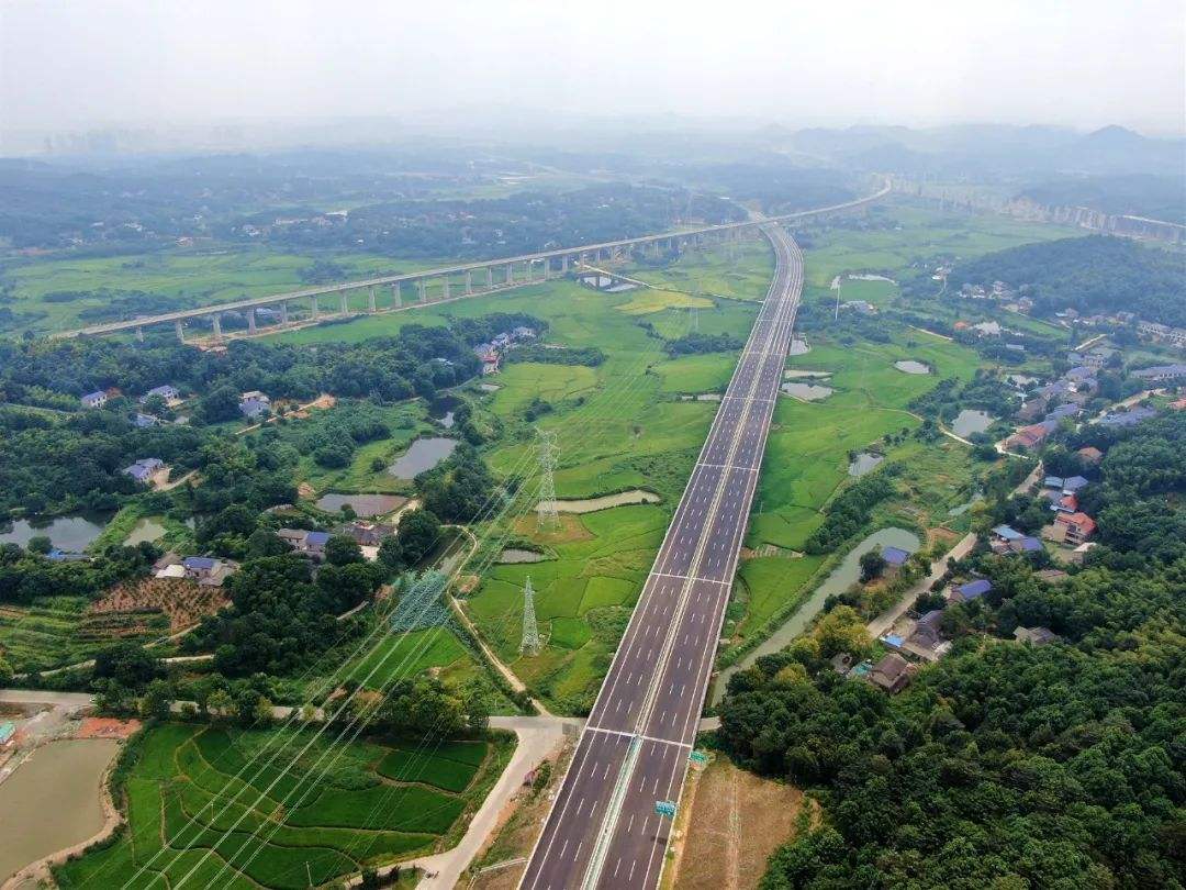  p>长沙—益阳北线高速公路(changsha–yiyang north expressway)