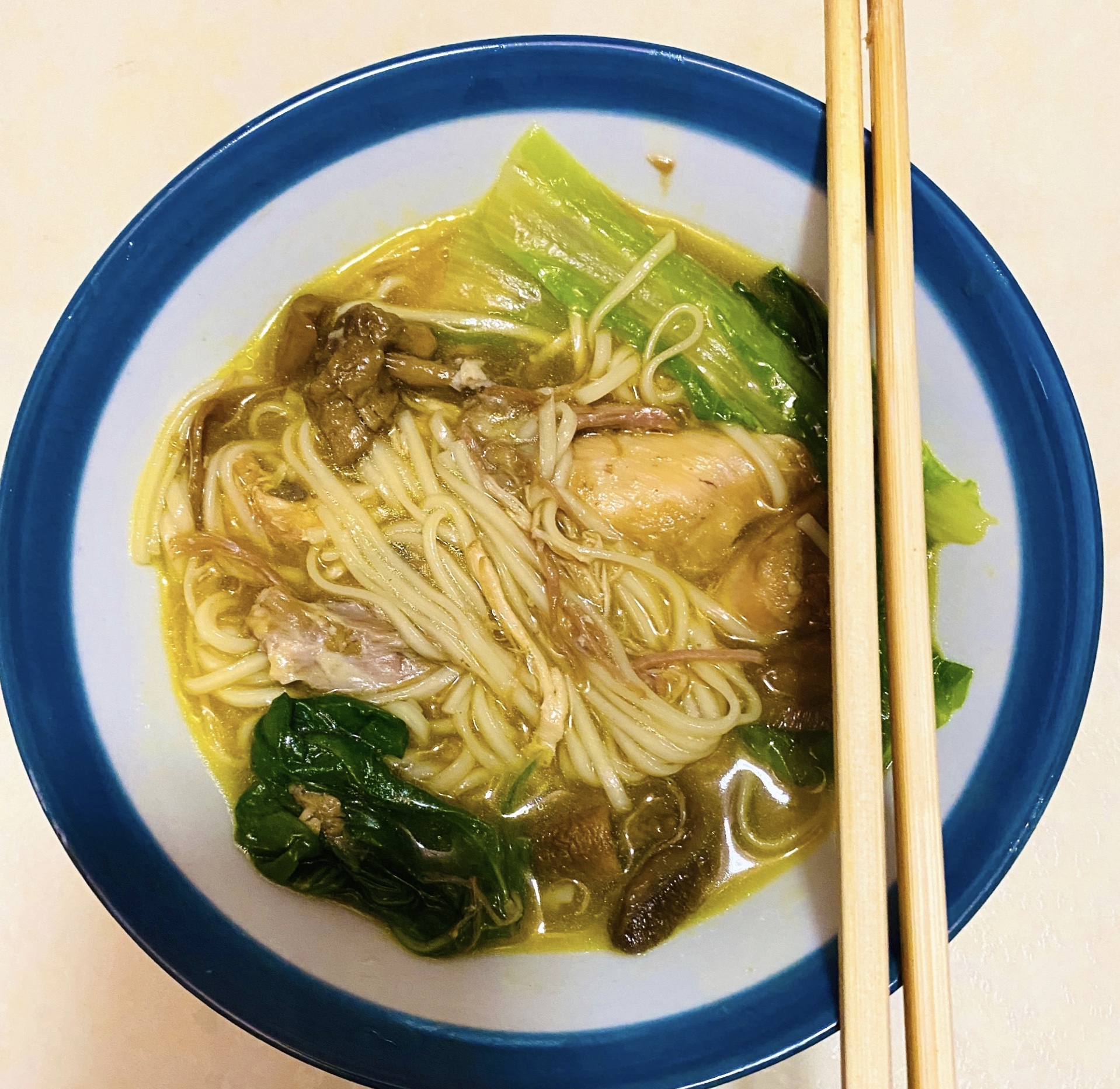 风味鸡汤面