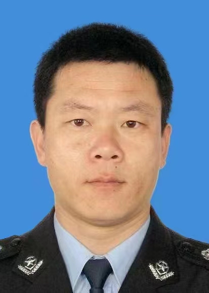 "tenolhritbom">现任河北省承德市承德县人民政府副县长,县公安局局长