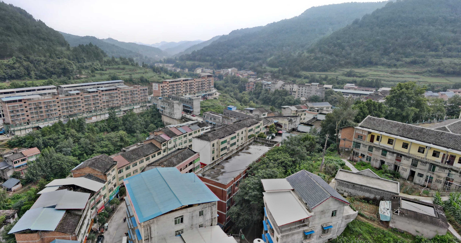  p data-id="gnbuaz79j0">大坪镇,隶属于四川省南充市南部县,地处 a