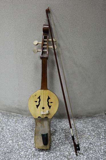 哈萨克族库布孜