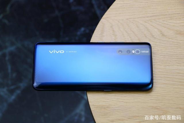 vivo X27正式发布：仅有骁龙675与骁龙710，看完价格后：再见！_百科TA说