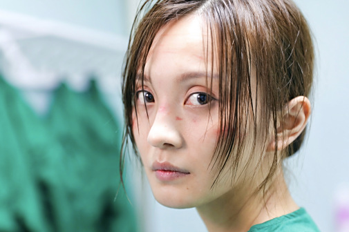 演员彭静剧照