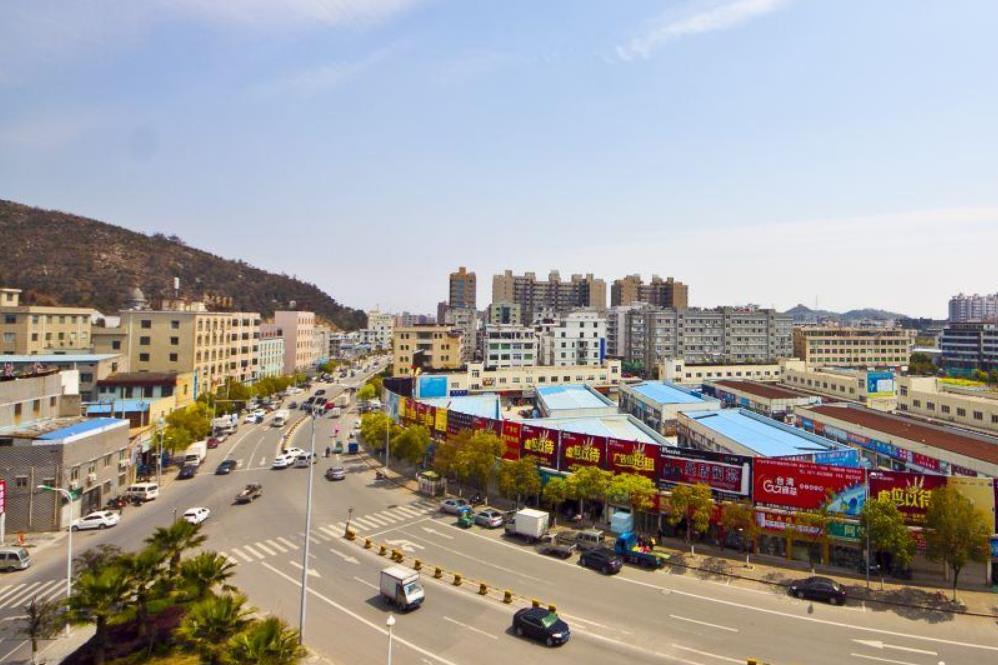  p>海城街道办事处地处温州市龙湾区东南部,西南与 a target="_blank"