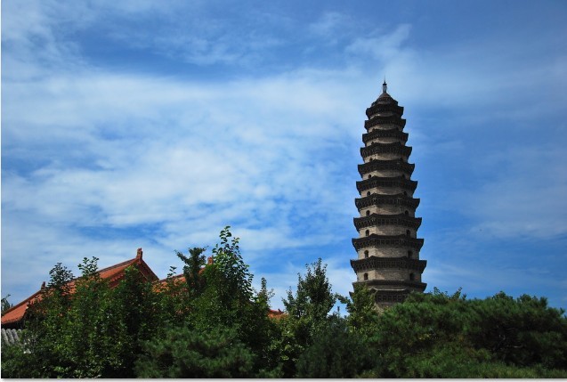 moiz37tr">太子灵踪塔,原称宝相寺塔,位于山东省济宁市汶上县宝相寺内