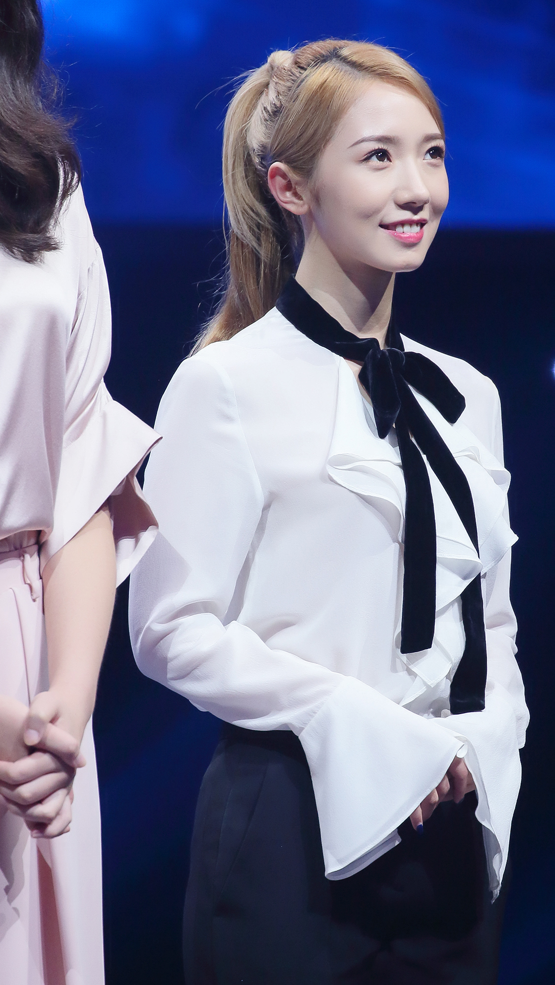  span class="ref" data-ctrid="sb4ongzgnfcc">洛阳外国语学校认