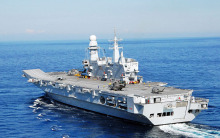 无敌级航空母舰