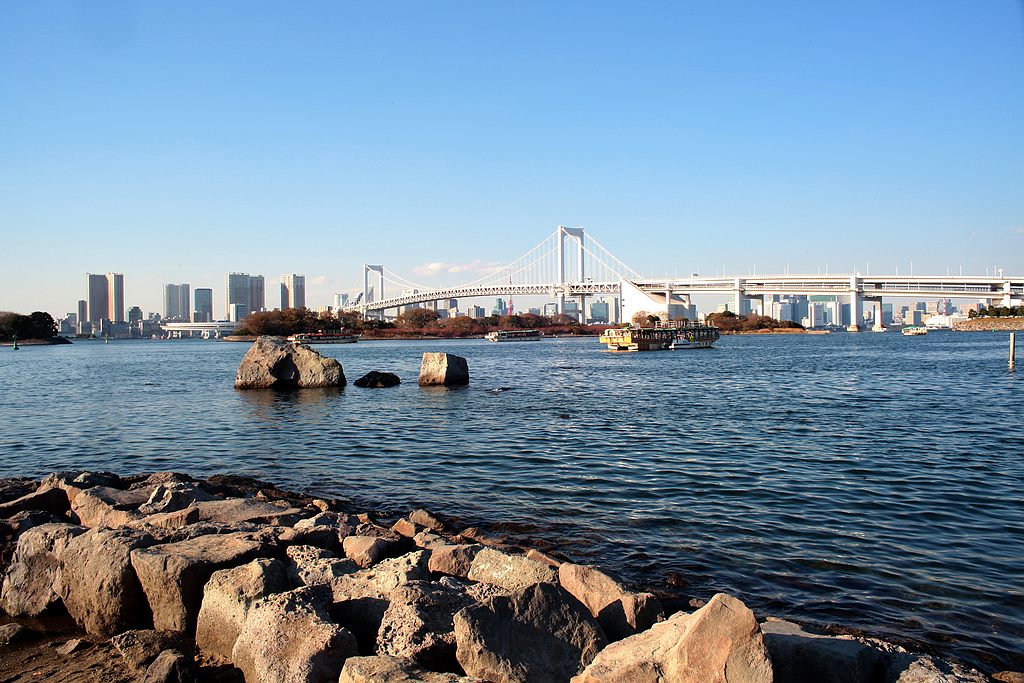  p>东京湾(とうきょうわん)是日本关东地区的海湾,因与东京接壤而得名