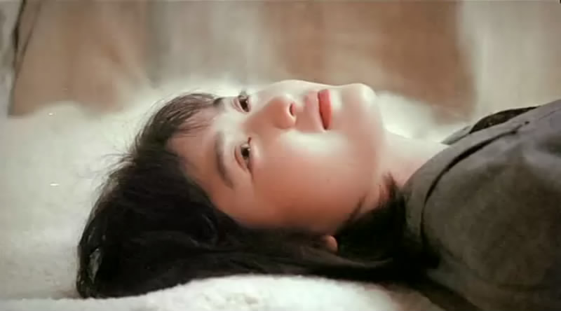  p data-id="go00cpph9r">《地下情》是由德宝电影公司出品, a target