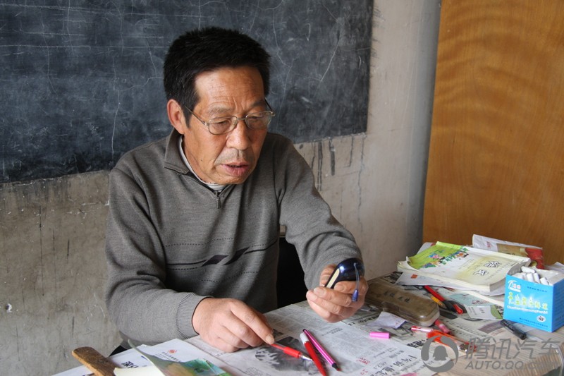 柴水村村委会办公室 /a>旁,紧邻办公室,是一个国家乡级公立制的小学校