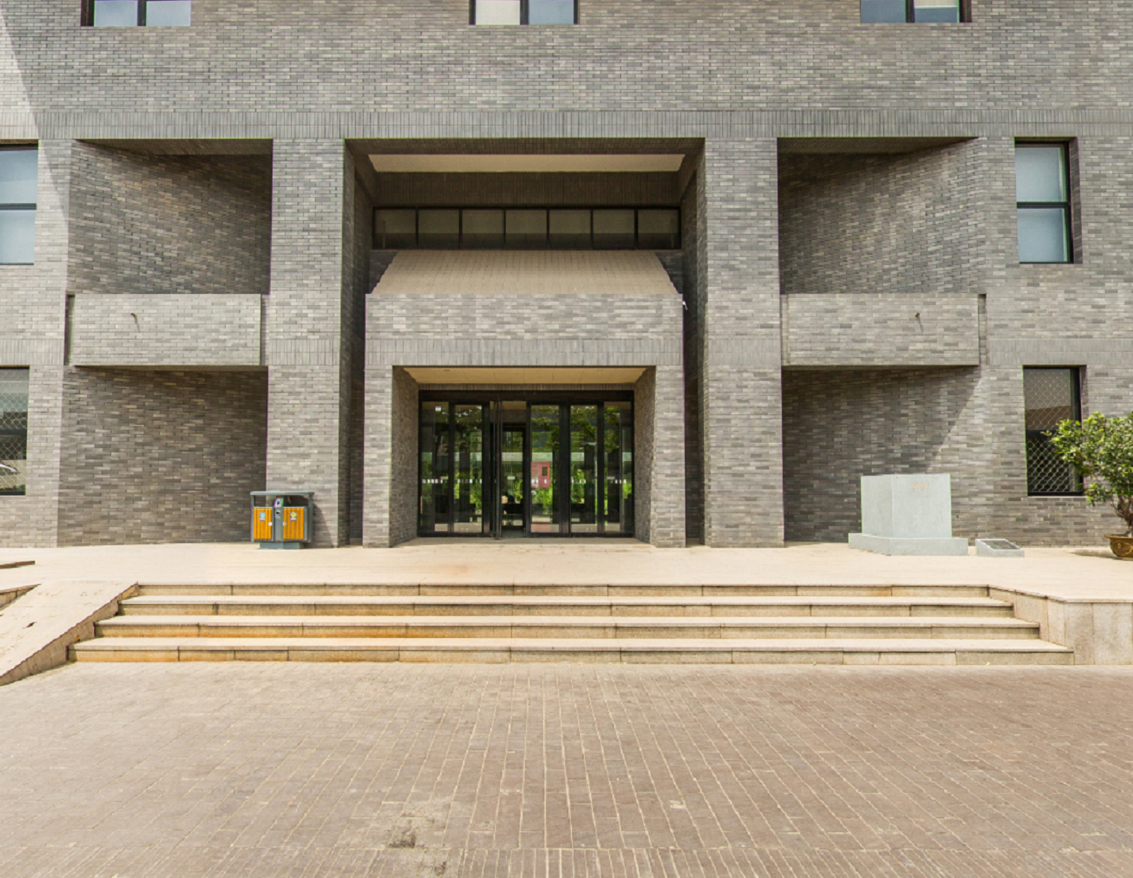  p>中央美术学院(central academy of fine arts),简称" a target="