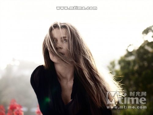  p>朱莉娅·奥蒙德(julia ormond),1965年1月4日出生于萨里,英国女