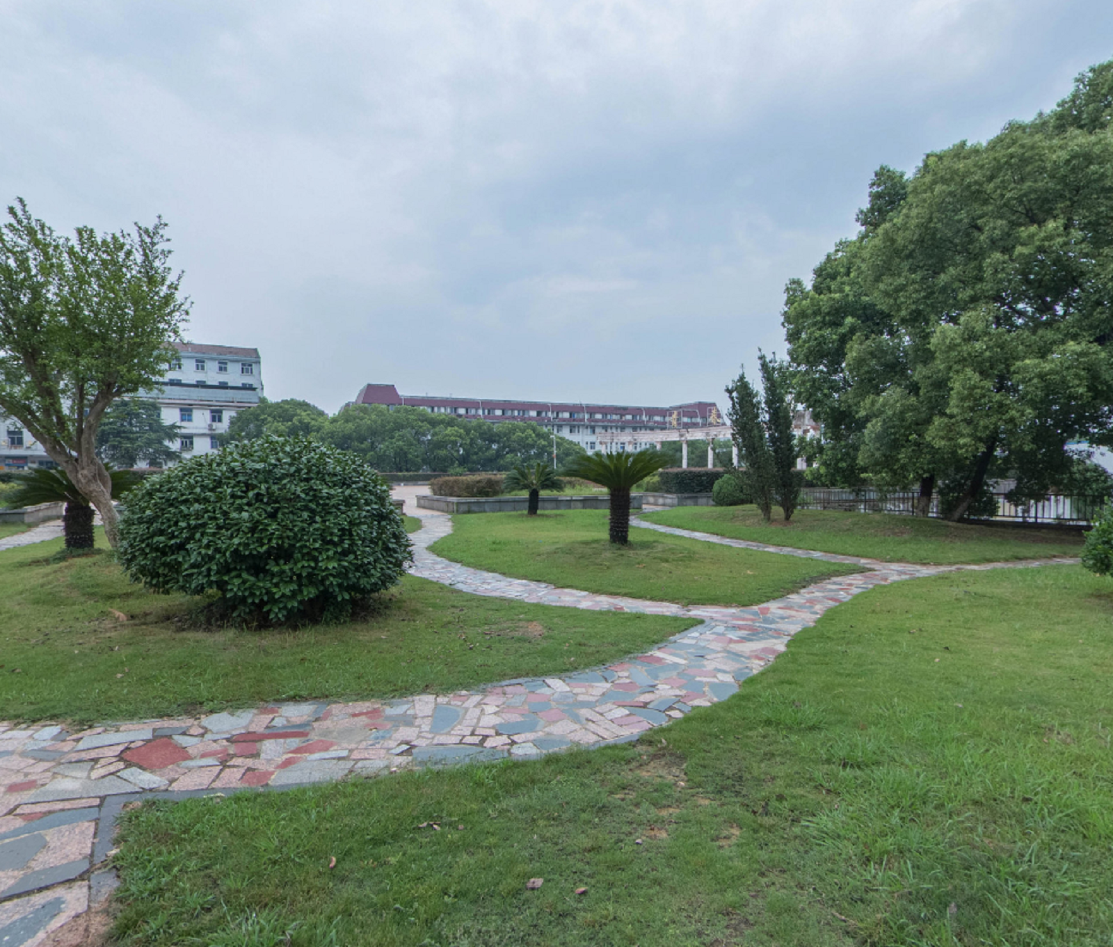  p>江西司法警官职业学院,位于江西省南昌市,是2002年4月经 a href="