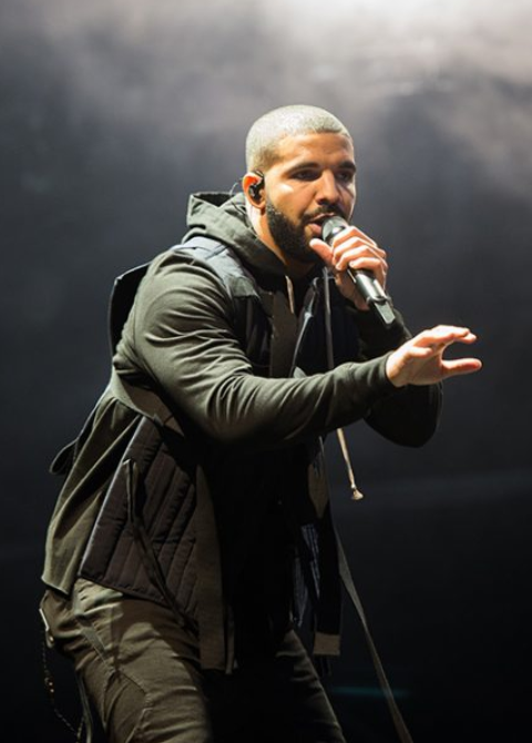  p>奥布瑞·德雷克·格瑞汉(aubrey drake graham),1986年10月24日