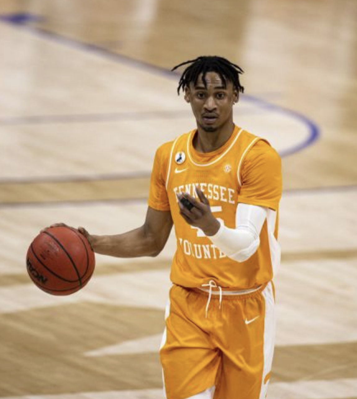  p>基翁·约翰逊(keon johnson),全名克里斯托弗·基翁·约翰逊