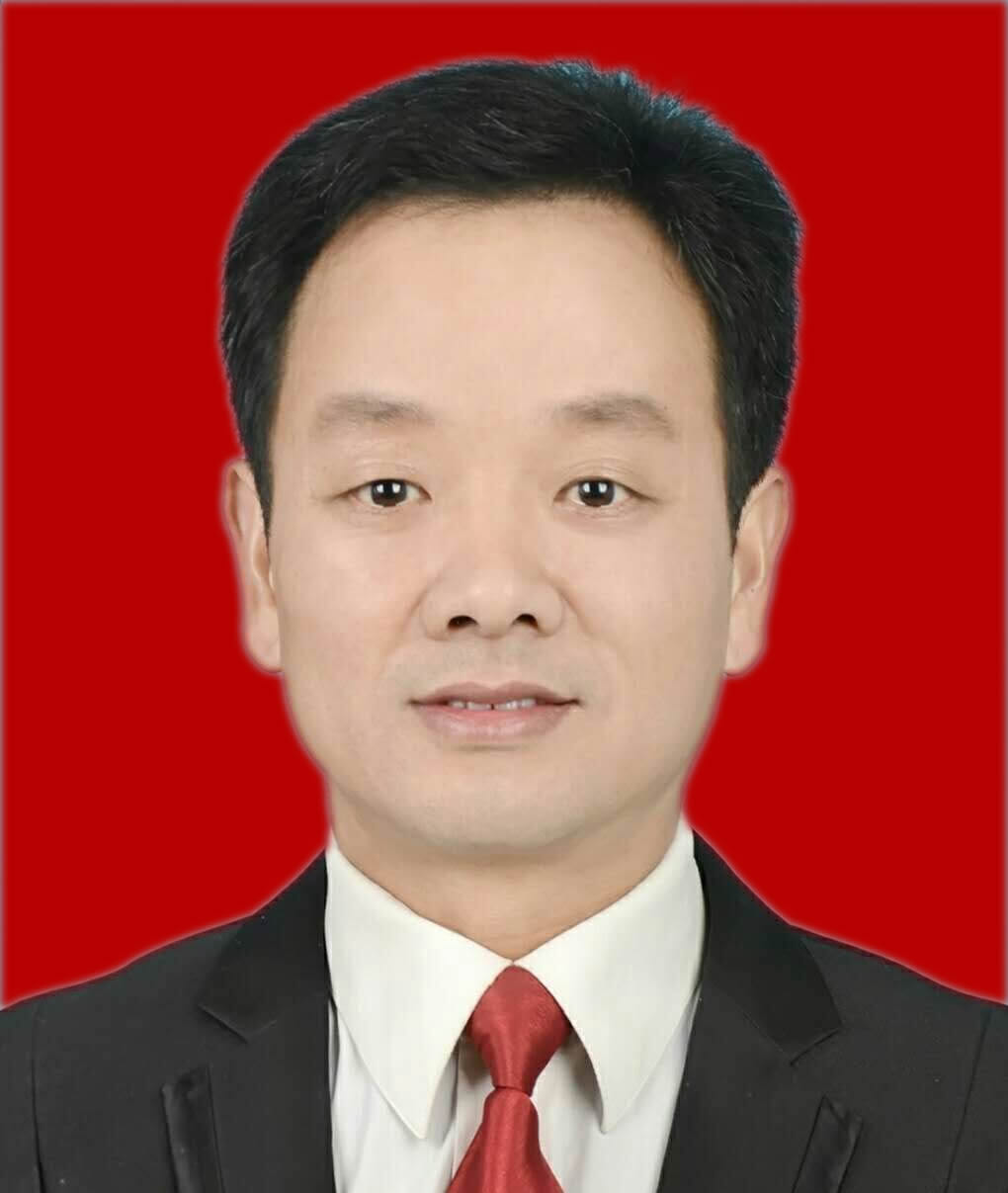  p data-id="ubjc9qya7h0q">王远新,现任湖北省十堰市郧西县应急管理