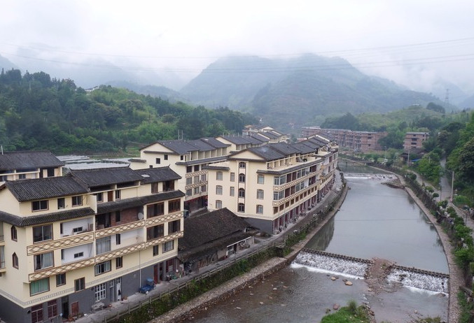  p>宜山镇,隶属于浙江省温州市苍南县,地处苍南县东部,东,东南,南与 a