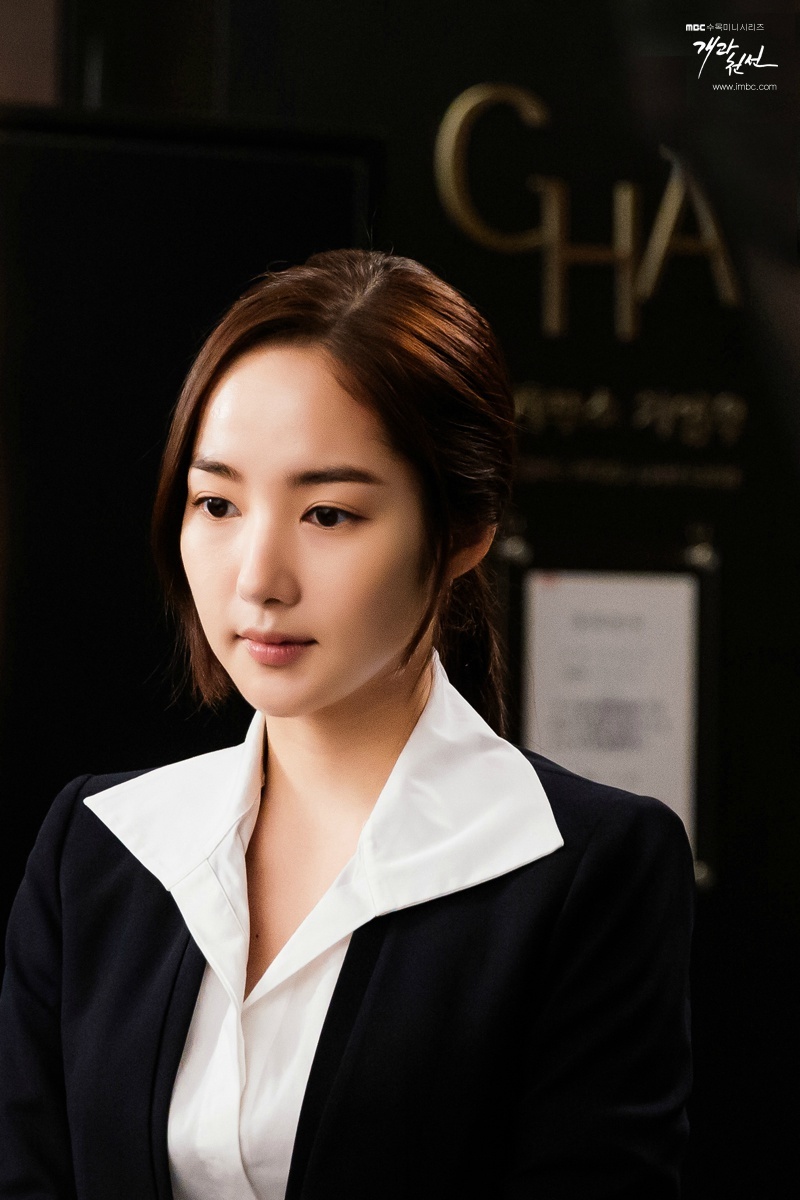  p data-id="gnb50gjq4v">李智允,2014年韩剧《 a target="_blank"