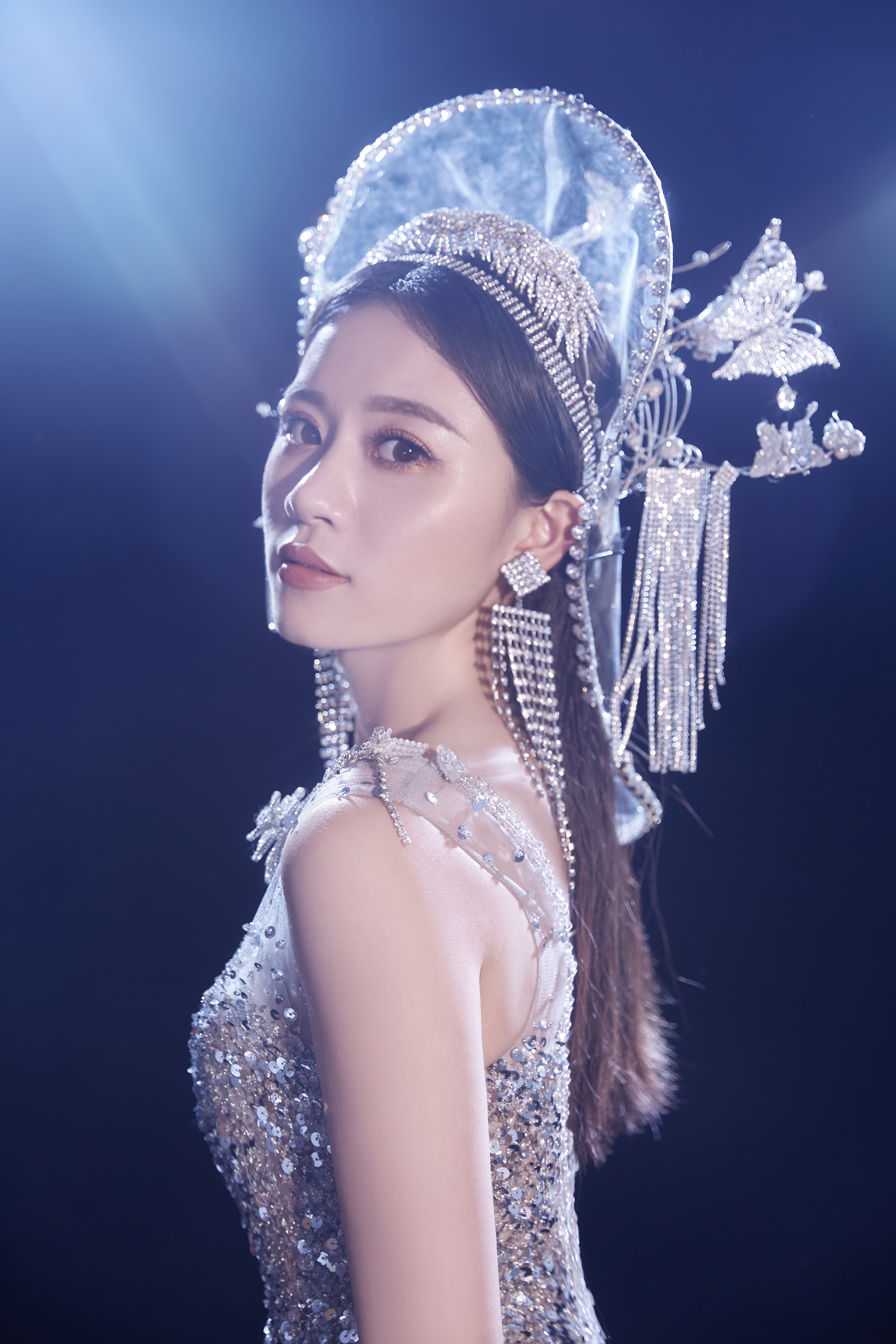 po"> span class="ref" data-ctrid="su6u217h1aht">少玲(全名王少玲