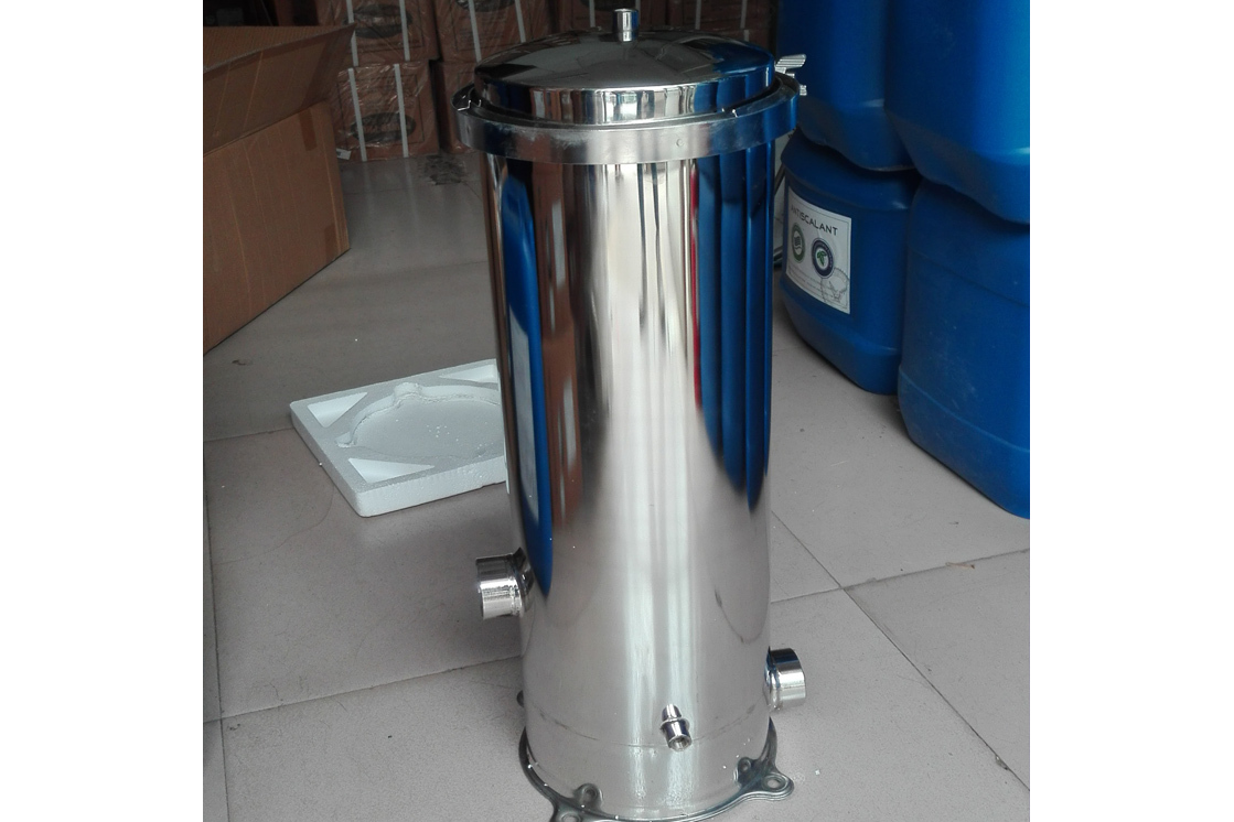 游泳池水过滤器