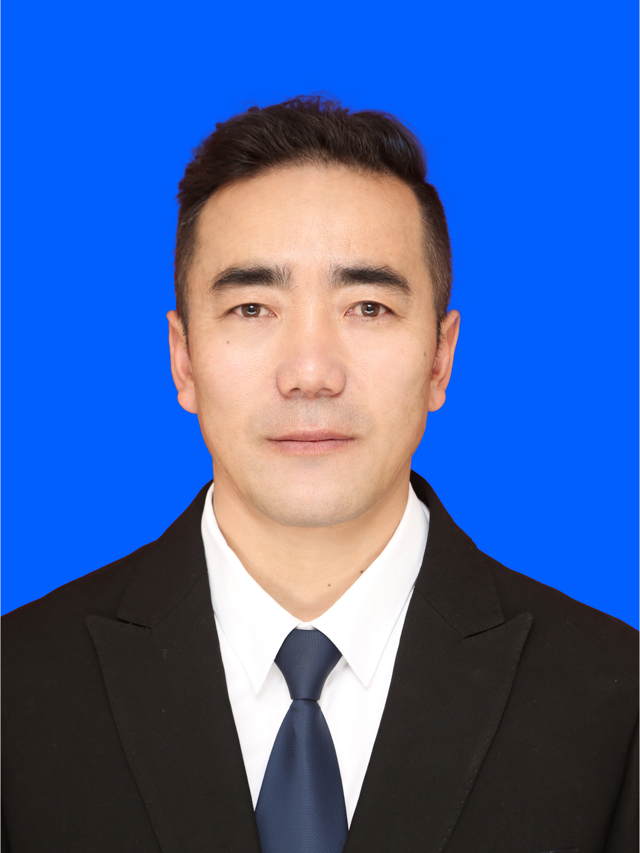 现任西藏自治区昌都市中共类乌齐县委副书记,县人民政府县长