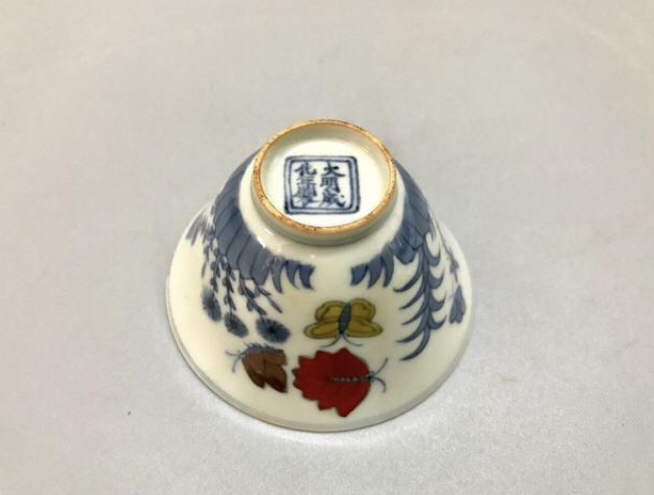 从三秋杯了解成化斗彩瓷器_百科TA说