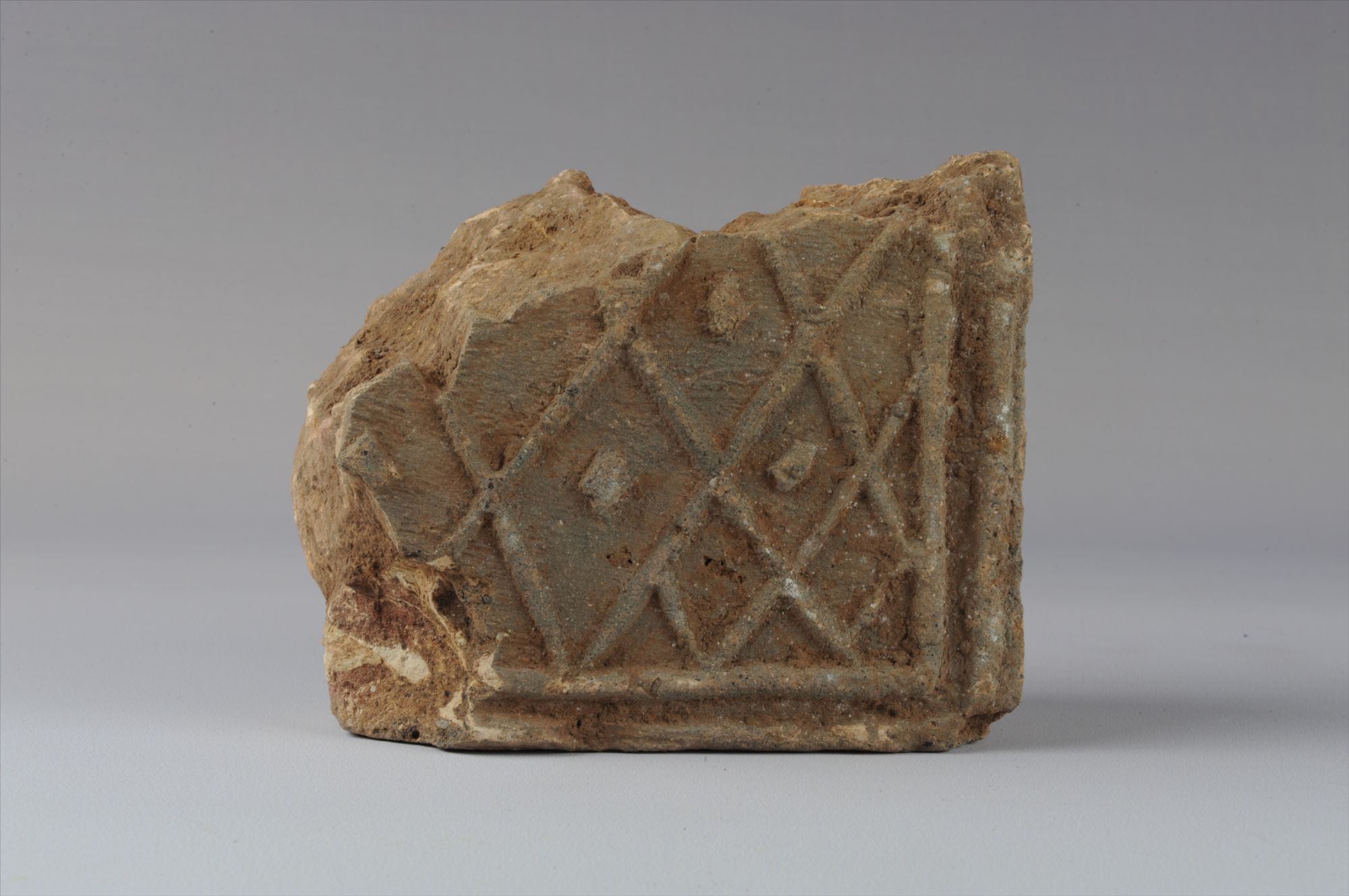 唐代菱形纹灰砖