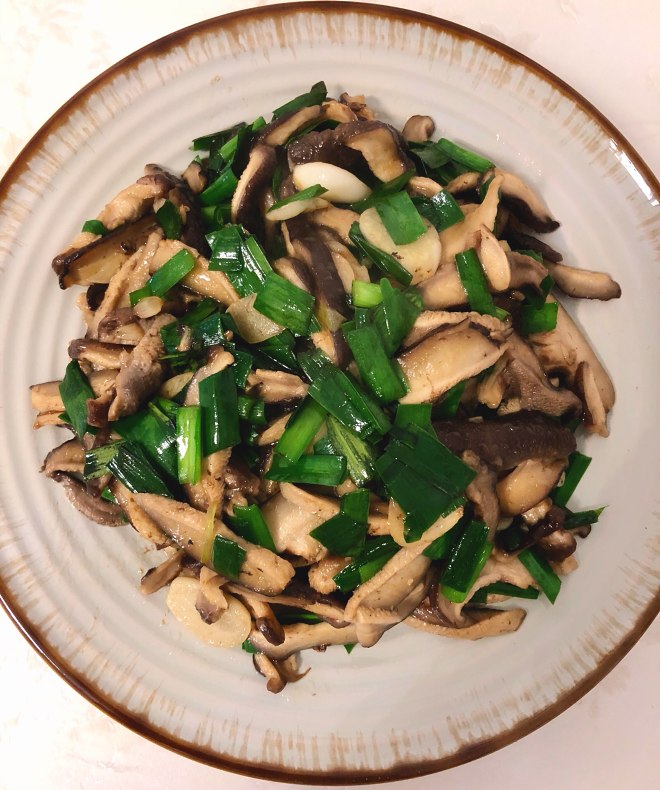 韭菜香菇
