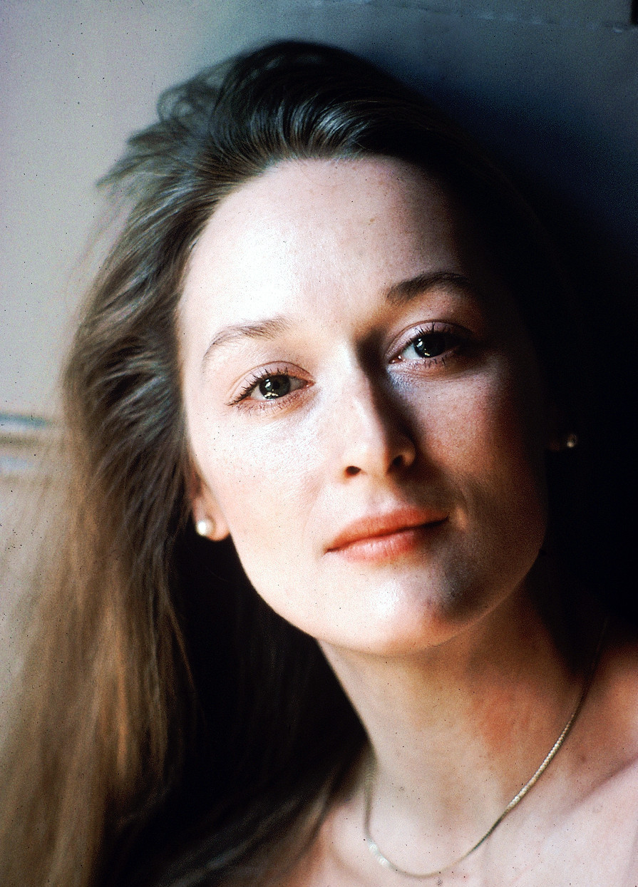  p>梅丽尔·斯特里普 i>(meryl streep) /i>,1949年6月22日出生于美国