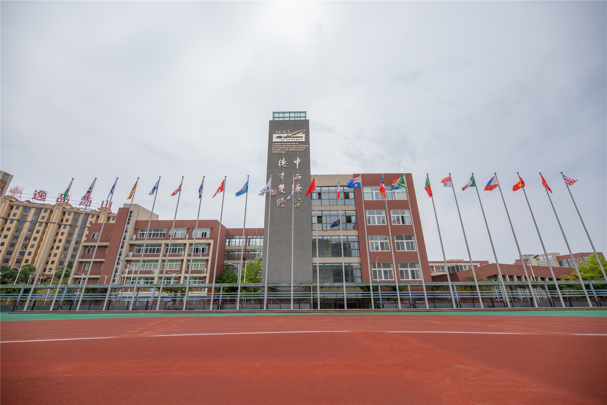 句容碧桂园学校